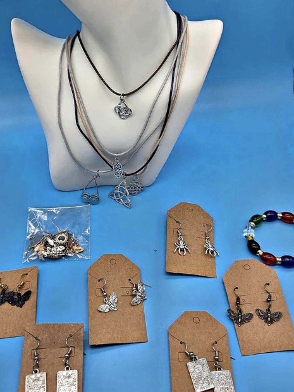 Mixed Jewelry Lot 6  Earrings Necklaces Bracelet